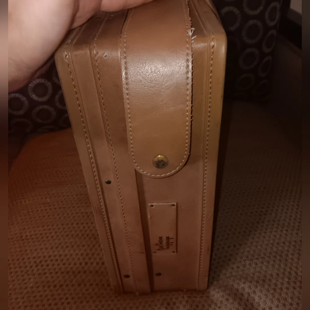 Hartman Luggage Vintage Leather Briefcase